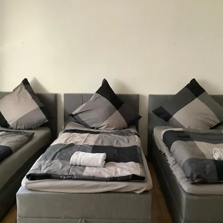 Апартаменты Neu Renoviert 2025! 4zimmer 8 Einzelbetten Zeche Zollverein *