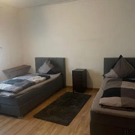 Апартаменты Neu Renoviert 2025! 4zimmer 8 Einzelbetten Zeche Zollverein *