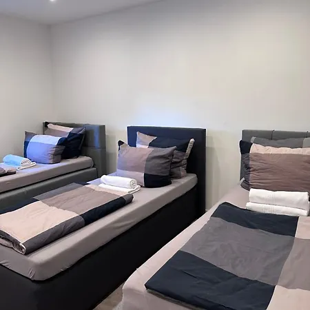 Neu Renoviert 2025! 4zimmer 8 Einzelbetten Zeche Zollverein Апартаменты *